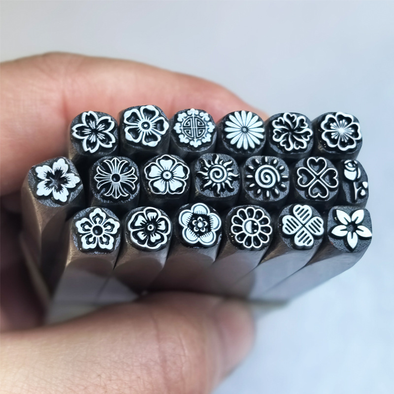 Jewelry Making Anvil - Profesjonalny zestaw narzędzi do tłoczenia i