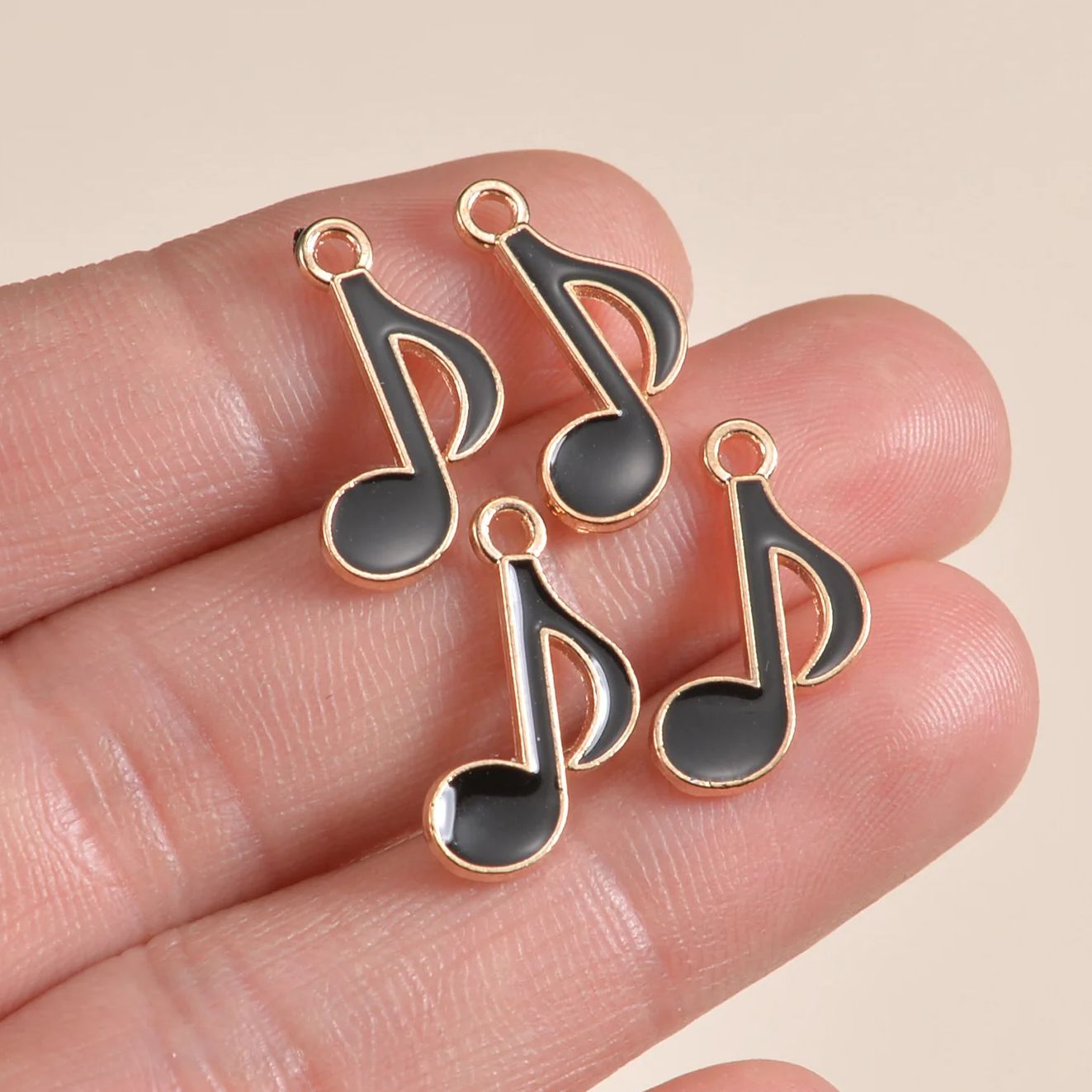 Jewelry Making Notes - 50 sztuk 12x20mm śliczne emalia nuta