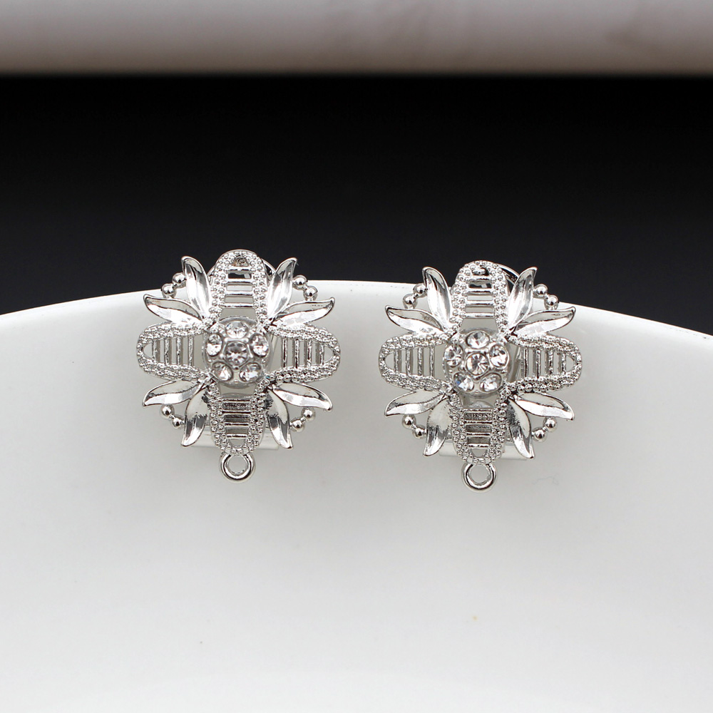 10 par kolczyków z kwiatami z  – Jewelry Making Dubai recenzja i cena
